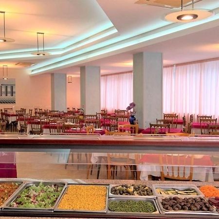 Hotel Cosmos Rimini Eksteriør billede