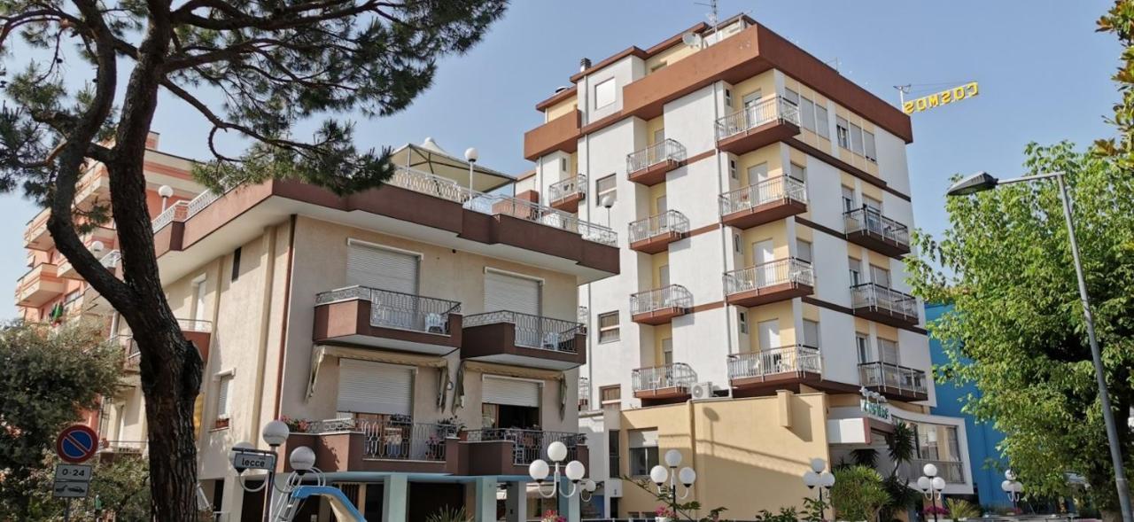 Hotel Cosmos Rimini Eksteriør billede
